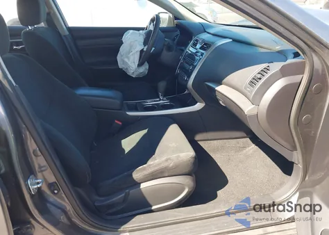 2015 Nissan Altima 2.5 S from USA, damaged, VIN 1N4AL3AP2FN919993